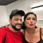 Yusif Eyvazov Instagram – Absolutely unforgettable night in Ljubljana ❤️🥰 Thank you Slovenia 🇸🇮 we love you ❤️🥺
@anna_netrebko_yusi_tiago singing with you it’s joy from other planet ❤️
@michelangelo.mazza 
@zjielkolucic
&elenazhidkova
@festival_ljubljana ❤️

Незабываемый вечер в Любляне ❤️ спасибо Словения ❤️🇸🇮
@anna_netrebko_yusi_tiago  петь с тобой это абсолютно неземное наслаждение ❤️ спасибо за твой невероятный талант ❤️и голос ❤️
@kama0103 @farrux0122 @vainbergmarina @alex_vainberg ❤️🥰 Ljubljana, Slovenia