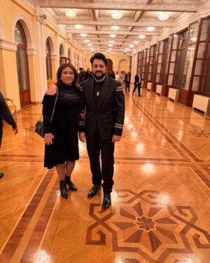 Yusif Eyvazov Instagram - Happy birthday my beautiful sis ❤️😍❤️ @kama0103 you mean so much for me and maybe you even don’t know. Thank you for your friendship, for your being always there for me and I wish you all the best .❤️ Love you ❤️

С днем рождения моя родная  @kama0103 ❤️ ты не просто родной человек , ты тот человек который всегда правильно меня поймет , поддержит в любой ситуации, ты знаешь все что я переживаю и чувствую и я очень тебе благодарен ❤️ за то что ты есть в моей жизни, за то что ты такая какая ты есть ❤️😍 Мой верный Санчо Панса 🤣 попутчик , друг и слушающий исповедь ❤️ в самые трудные и счастливые минуты жизни ты рядом , без укора , без упрека , без слов .. просто рядом .. храни тебя Бог ❤️ очень люблю ! С днем рождения ❤️