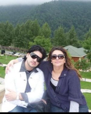 Yusif Eyvazov Instagram - Happy birthday my beautiful sis ❤️😍❤️ @kama0103 you mean so much for me and maybe you even don’t know. Thank you for your friendship, for your being always there for me and I wish you all the best .❤️ Love you ❤️

С днем рождения моя родная  @kama0103 ❤️ ты не просто родной человек , ты тот человек который всегда правильно меня поймет , поддержит в любой ситуации, ты знаешь все что я переживаю и чувствую и я очень тебе благодарен ❤️ за то что ты есть в моей жизни, за то что ты такая какая ты есть ❤️😍 Мой верный Санчо Панса 🤣 попутчик , друг и слушающий исповедь ❤️ в самые трудные и счастливые минуты жизни ты рядом , без укора , без упрека , без слов .. просто рядом .. храни тебя Бог ❤️ очень люблю ! С днем рождения ❤️