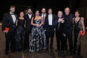 Yusif Eyvazov Instagram - Thank you BUDAPEST for this absolutely beautiful night of IL TROVATORE . With Legendary EVA MARTON in audience ❤️
My superb ❤️ @anna_netrebko_yusi_tiago 
Conte di Luna @michelekalmandi 
Azucena @andreaszanto26 
Ruiz @odorbotond 
Ines @melindaheiter 
Ferrando @andras_palerdi 

Special thanks to Brilliant Conductor @denis__vlasenko for an amazing performance 🤩👏

WE LOVE HUNGARY 🇭🇺 and will be back ❤️

Спасибо Будапешт за этот незабываемый вечер, концертное исполнение оперы ТРУБАДУР .. особо волнительно потому что в зале сидела Легендарная ЭВА МАРТОН.. 
как всегда самая лучшая моя ❤️ @anna_netrebko_yusi_tiago 😍
Прекрасный состав артистов , хор и оркестр 👏 
Особая благодарность потрясающему Дирижеру @denis__vlasenko за то что собрал спектакль за рекордно короткое время и на таком высоком уровне 🙏👏🤩

МЫ ЛЮБИМ ТЕБЯ ВЕНГРИЯ 🇭🇺 и обязательно вернемся 💝❤️
#yusif #yusifeyvazov #budapest #hungary🇭🇺 #iltrovatore #giuseppeverdi #opera #anna #annanetrebkoyusifeyvazov 

Photographer Attila Nagy 🙏