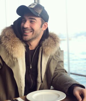 Yusuf Çim Instagram - Mutlu Pazarlar 👊😊