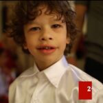 Yusuf Çim Instagram - Arkadaş edinebilmenin tek yolu arkadaş olmaktır. Annelerine göre Minik Özel Sporcular projesine katılan beş minik özel sporcudan biri diğer çocuklar ile arkadaşlık kurabiliyor ve her iki minik özel sporcudan biri diğer çocuklar ile spor yapıyor. #TopSende, #özelolimpiyatlar etiketine desteklerinizi bekliyoruz. Sen de minik sporcuların sporla büyümesine destek ol 🙏