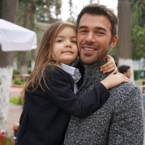 Yusuf Çim Instagram - Güzellik 🙏 #Servet #ontheset