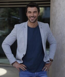 Yusuf Çim Instagram - Yakında başlıyoruz 🙏🙏 #sevenneyapmaz @atvturkiye