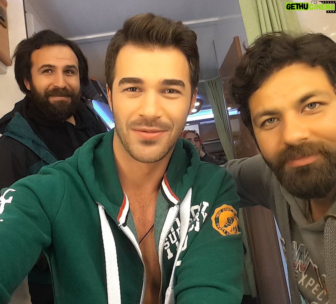 Yusuf Çim Instagram - Saç onlardan sorulurr 👊 #hanimkoylu #set
