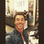 Yusuf Çim Instagram – #yusicim #yusufcim hazırlıklar tam gaz devam ediyoo @loftjeans kıyafetlerimi aldım👍👍✨ #Loft #loftyusicim