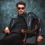 Yusuf Çim Instagram – Güneş gözlüğü takmak için güneşli havalar şart mıdır? Bence değil. Bu benim sonbahara bakışım. 👊👊👊
#HerBakışta @atasunoptik #işbirliği