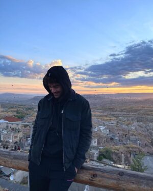 Yusuf Çim Instagram - Balonları kaçırmışımm 😴 Günaydınnn :)