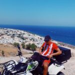 Yvick Letexier Instagram – « Vis cette vie avant que cette vie ne te vive » Gérard Vives Míkonos