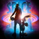 Yvick Letexier Instagram - J’AURAI MA VOIX DANS SPACE JAM : NOUVELLE ÈRE ! @warnerbrosfr m’a contacté pour que je double un des membres de la Goon Squad qui n’est autre que Anthony Davis. Vous connaissez mon amour pour ce film, et faire partie du casting vocal du 2, c’est clairement un rêve de gosse. J’étais comme un dingue pendant tout l’enregistrement. Genre maintenant Anthony Davis sa voix française bah c’est moi allez bonsoir. Donc, rendez-vous le 21 juillet pour entendre ma grosse voix de monstre à sourcils durs. Paris, France