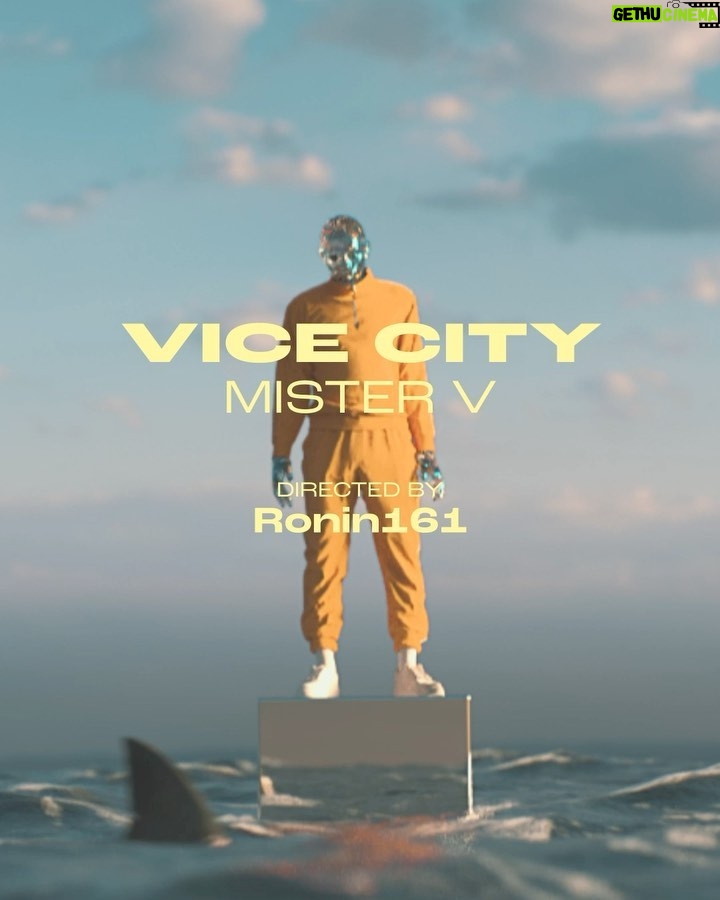 Yvick Letexier Instagram - NOUVEAU CLIP EN LIGNE : VICE CITY. Dernier clip de l’album, réalisé par ces génies de @161ronin / LIEN DANS MA BIO ⏯❤️ MVP