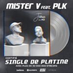 Yvick Letexier Instagram - « JAMAIS » est désormais single de PLATINE 🖤 encore merci à mon frérot @plkpb et surtout merci à vous bordel. 📸 @cestpasunfilm_ PS : KFC a vu sa fréquentation augmenter de 40% depuis la phrase de Polak (c’est faux) The Masbiekers Valley