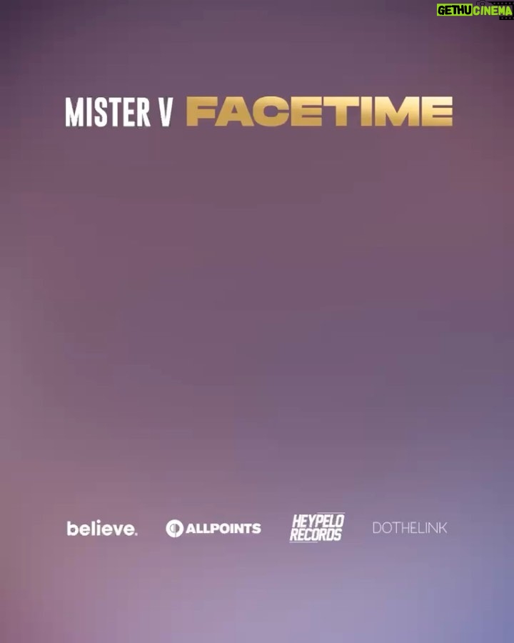 Yvick Letexier Instagram - FACETIME est désormais SINGLE D’OR 📀🏆❤️🔥. Un titre extrêmement symbolique pour moi et ma famille. Le voir aujourd’hui certifié, c’est la meilleure des récompenses. Merci à vous, merci mémé ❤️