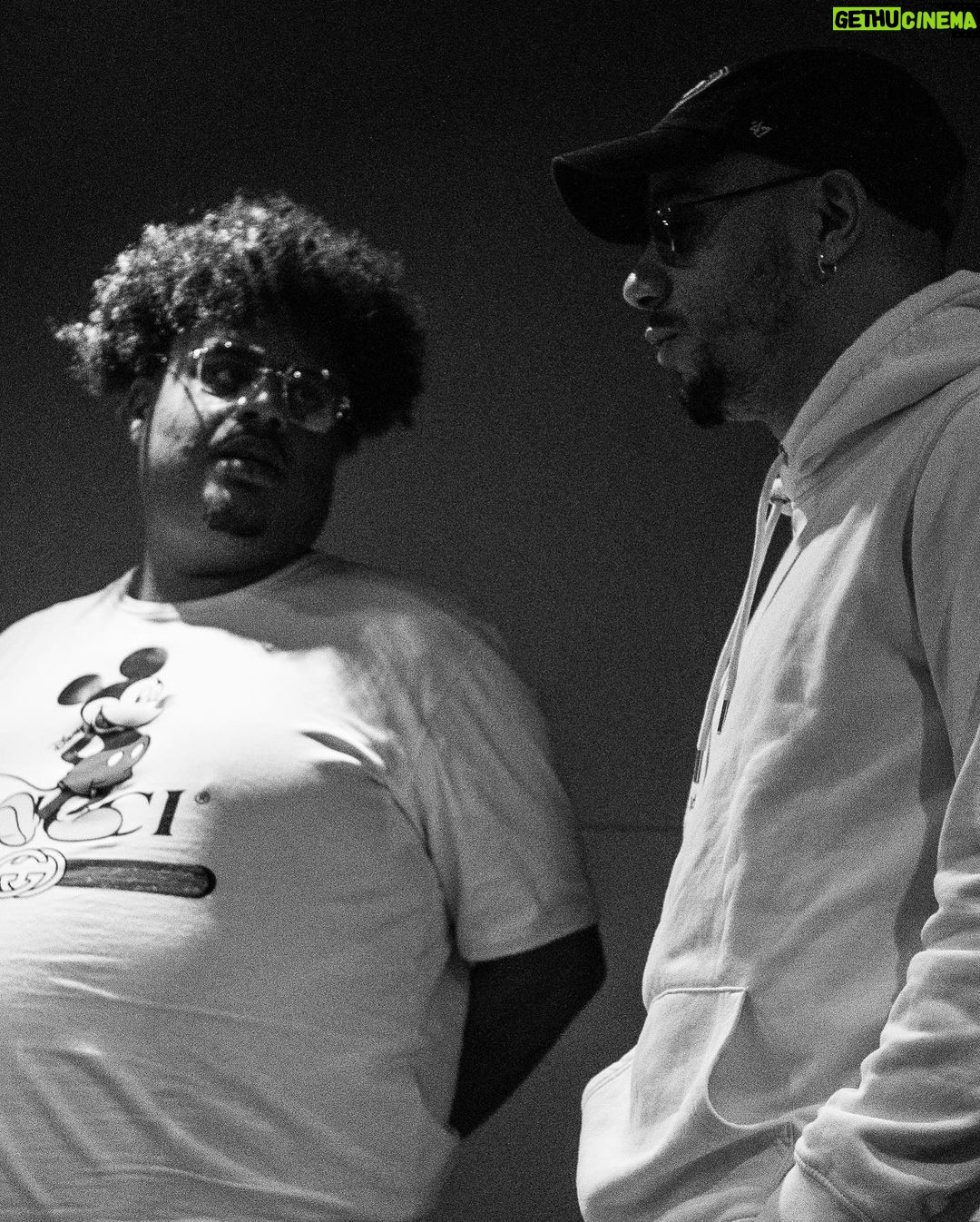 Yvick Letexier Instagram - Merci à tous pour vos retours sur la réédition. 6 titres pour lesquels j’ai encore une fois mis beaucoup de coeur à l’ouvrage et vous êtes toujours au rendez-vous. Vous êtes donc le sang ❤️ MERCI 📸 @faidhadji MVP