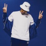 Yvick Letexier Instagram - J’apprécie la douceur et l’audace d’une collection propre, robuste et calfeutrée. C’est le cas de la SS20 proposée par @hummel_fr / @hummel_hive et dispo chez @courir #JaiRarementVuAussiBeauModelPhoto #PlaisirDesYeux #TuVeuxUnCafe #DetenirLeDripFaitPartieIntegranteDeMonLifestyle #JadoreDripper #ToutCommeJadoreFlexerEnCompagnieDeMesHomies #TuVeuxTuTesterMonSqua #JeNeCroisPas #AlorsResteBienCalmeJaiEnMaPossessionPlusieursCalibresEnProvenanceDuKoweit #AsTuDejaVisiteLeKoweit #AlorsPourquoiTuJuges #VoilaJePenseQuonSestToutDit #MaisLaProchaineFoisReflechisBienAvantDeJugerUnPays #PetitConVa #UnCafeAllongeOuNormal #JaiQueDuDeca #Cheh