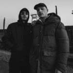 Yvick Letexier Instagram - « JAMAIS » est désormais single de PLATINE 🖤 encore merci à mon frérot @plkpb et surtout merci à vous bordel. 📸 @cestpasunfilm_ PS : KFC a vu sa fréquentation augmenter de 40% depuis la phrase de Polak (c’est faux) The Masbiekers Valley