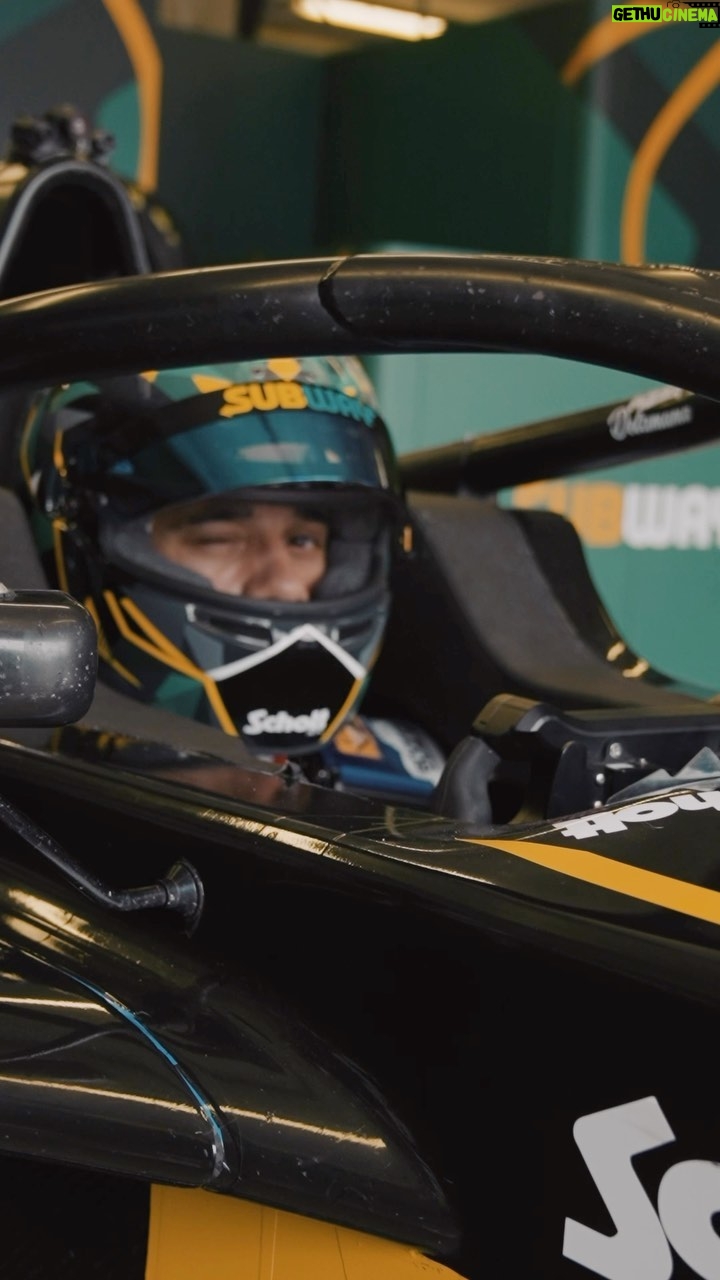 Yvick Letexier Instagram - À demain @gp_explorer 🚗🔥💚💛 #voiture #route 🎥 @faidhadji @fabienfaure Le Mans, France