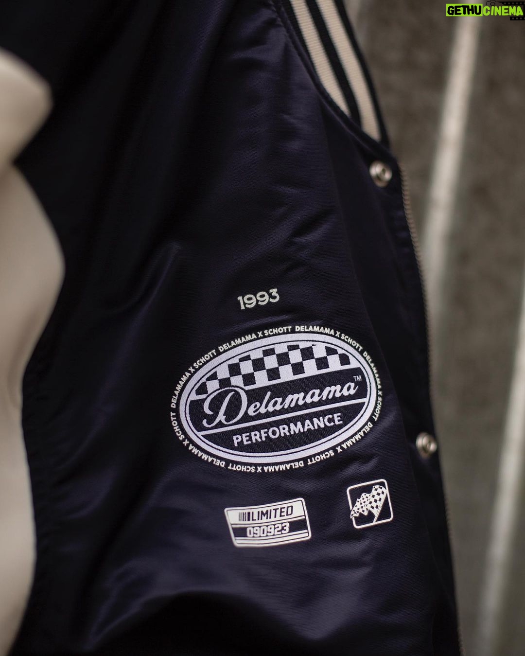 Yvick Letexier Instagram - J-1 avant le GP Explorer 2, la pression monte, un peu comme une voiture dans une montée par exemple 🚗 Alors on espère faire honneur à nos partenaires et notamment @schottnyc_europe avec qui nous sortons une collaboration exclusive spécialement pour le GP EXPLORER qui sera dispo uniquement SUR PLACE et en ÉDITION LIMITÉE. Des teddys de 3 colories ainsi que deux casquettes extrêmement douces re-designées main dans la main avec @schottnyc_europe et @dricetea Sur ce, je m’en vais pousser ma monoplace à plus de 400 km/h, qui est en soit ma vitesse de croisière, en voiture, de course, automobile, sur route. Yvick aka Mister Vitesse/Vetements 👖🏎️ 📸 @faidhadji Circuit Bugatti
