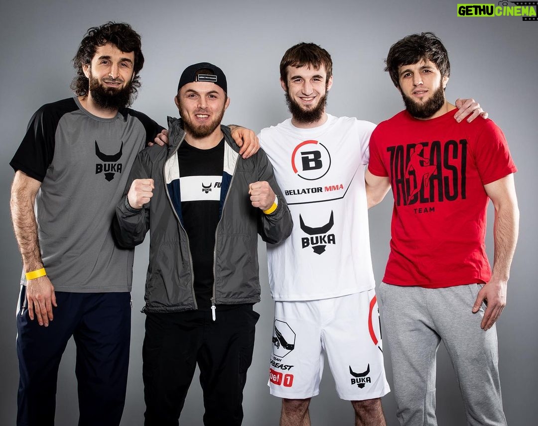Zabit Magomedsharipov Instagram - @bukaboxing 📍 Dublin, Ireland