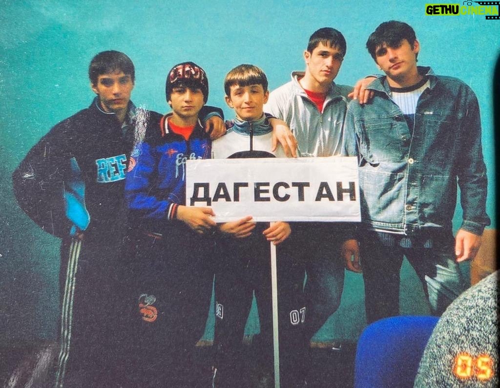 Zabit Magomedsharipov Instagram - Опасные саньдаисты #челкамоя))))