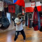 Zabit Magomedsharipov Instagram - А говорят, что с возрастом скорость уходит. @bukaboxing