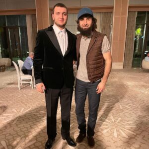 Zabit Magomedsharipov Instagram - Поздравляю брат, с бракосочетанием. Пусть Аллах соединит вас во благо , ниспошлет свою милость и одарит праведным потомством ☝🏽 @abubakrabakarov2