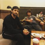 Zabit Magomedsharipov Instagram - Однажды в Китае с @alizhanov_anvar