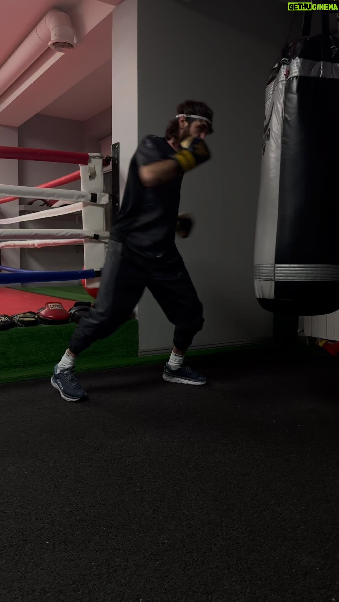 Zabit Magomedsharipov Instagram - @bukaboxing 💯