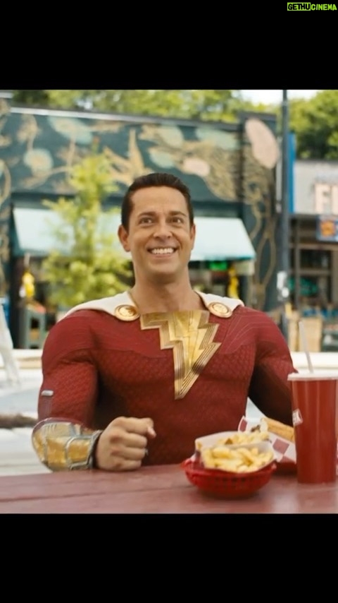 Zachary Levi Instagram - Let’s try this again… it’s the moment y’all have been waiting for…💃🏻⚡️check out the official trailer for Shazam! Fury of the Gods….. right here👇 right now. In theaters this Christmas. #shazammovie