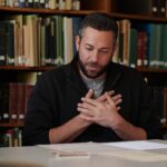 Zachary Levi Instagram - New @zacharylevi reaction photo pack just dropped. #WhoDoYouThinkYouAre is all-new Sunday 7/6c on NBC!