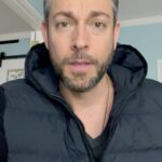 Zachary Levi Instagram - Christmas is nearly here! And therefore, so is @americanunderdg! I’m so very proud of this film, and everyone who came together to make it. I genuinely hope you’ll have the chance to see it, and be inspired by it. I know there a lot of options at the theaters this holiday season, so I’d be honored if you and your family chose to spend some time with us there. 🤗 Happy holidays, y’all!!! Los Angeles, California
