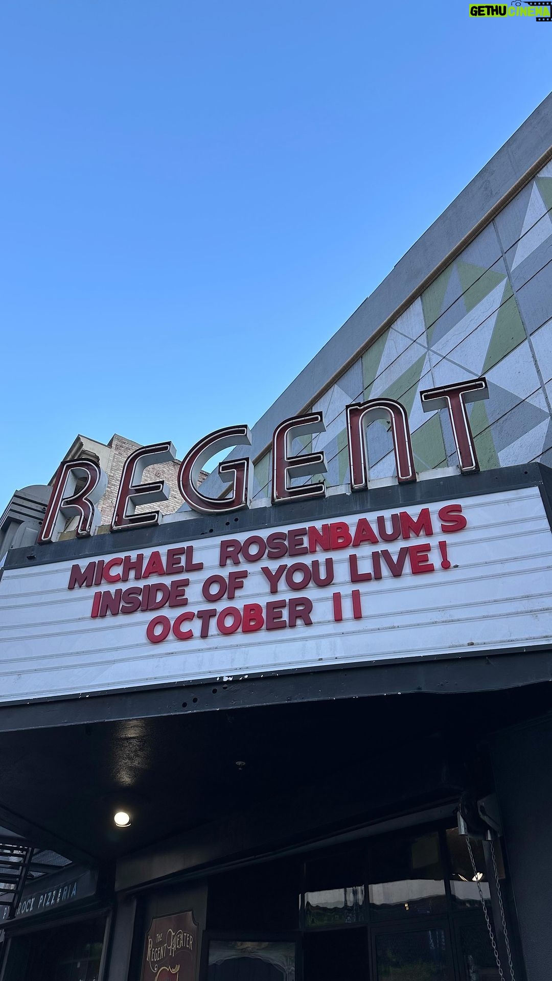 Zachary Levi Instagram - This has been a long time comingโฆ the @insideofyoupodcast IRL edition is officially wrapped! ๐๐ป๐๐ป๐๐ป Thanks for having me, @themichaelrosenbaum, 6th timeโs a charm! It was great being inside you, LA! Regent Theatre Los Angeles CA