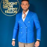 Zachary Levi Instagram - Catch me and @jimmyfallon on your screens TONIGHT on fallontonight! 11:35/10:35c on @nbc Styled by: @warrenalfiebaker Suit: @brioni_official Necklace and Watch: @movado Grooming: @michelledemilt Photo credit: Todd Owyoung/NBC