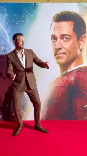 Zachary Levi Instagram - Shimmied around the world with the Shazamily this month. Excited for y’all to finally see this movie we’re so proud of. ⚡️Friday!