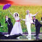 Zachary Levi Instagram - #DickVanDyke98 Years of Magic airs TONIGHT at 9/8c on @cbstv, guys! What an absolute dream come true to be able to be a part of this. 🥰🎤💃🏻Tune in for a night of iconic songs, dances, and an abundance of joy and nostalgia that is sure to make your hearts grow 3 times their sizes like the Grinch!