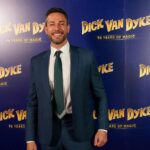 Zachary Levi Instagram - #DickVanDyke98 Years of Magic airs TONIGHT at 9/8c on @cbstv, guys! What an absolute dream come true to be able to be a part of this. 🥰🎤💃🏻Tune in for a night of iconic songs, dances, and an abundance of joy and nostalgia that is sure to make your hearts grow 3 times their sizes like the Grinch!