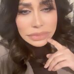Zahra Arafat Instagram - اي نفر يَحترم يُحترم 😁😇😎 ديروا بالكم من اي لفظ أو كلمة تنقال لأي شخص أو جهة لأنها ممكن تعرضكم للمساءلة القانونية.. واحنا وانتوا بيغنى عن هالشي … انتقد وقول رأيك باحترام دون التعدي على كرامة أو حرية احد 😎🙏🏽 وشكر🤍 #الياثوم