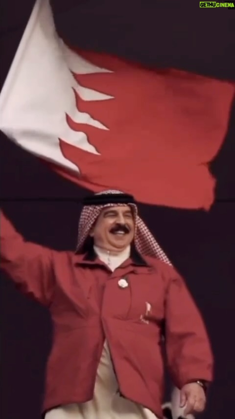Zahra Arafat Instagram - اليوبيل الفضي لتولي جلالة الملك المعظم مقاليد الحكم 🇧🇭 #الملك_حمد_بن_عيسى_آل_خليفة #اليوبيل_الفضي #اليوبيل_الفضي_لتولي_جلالة_الملك_حمد_مقاليد_الحكم #مملكة_البحرين🇧🇭 #زهرة_عرفات مملكة البحرين - المنامه