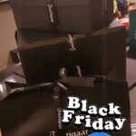 Zahra Arafat Instagram - @boutiqaat @boutiqaatmen #blackfriday #sale offers #offers ght