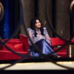 Zahra Arafat Instagram - من ظهوري امس في برنامج #ليالي_الكويت ​ شكرا للمصور الجميل @nawafadel ​ @ghadarazouqi1 ​ @hanandashti.official ​ الميكب والشعر @hanandashti.cosmetics ​ @hanandashti.salons ​ @hanandashti.official ​ #زهرة_الخليج #زهرة_عرفات وزاره الاعلام