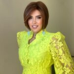 Zahra Arafat Instagram - تشعر بالدفئ والحب والامان عندما تُحيطك القلوب المحبة 🤍🤍🤍🤍🤍🤍🤍 نيولوك مع @hanandashti.official @hanandashti.salons @hanandashti.cosmetics #hanandashti #newlook #makeup #zahraarafat #reel#reelsinstagram #reelsinsta #زهرة_الخليج #زهرة_عرفات