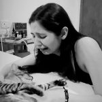 Zara Khan Instagram – The subtle art of not giving a F*** …. One can only learn from there #cats 😜!!!! Cookieeee no matter how much I shake u , u just don’t get up and are so not effected !! 🤣 directed by ME! Dop @iamfaraz 😎🤓
.
.
.
#petstagram #petsitter #pets #petsofinstagram #mommy #mommylife #catmom