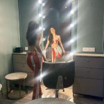 Zara Khan Instagram – Mirror Mirror On the wall🫶🏻🥤…
.
.
.

Outfit @themissyco
Styled by @hitendrakapopara
Fashion team @sarinabudathoki @shiks_gupta25 @tanyakalraaa
Hair by @ashisbogi
Makeup by @safasheikhbeauty
Zahrah’s team @candidly_ish