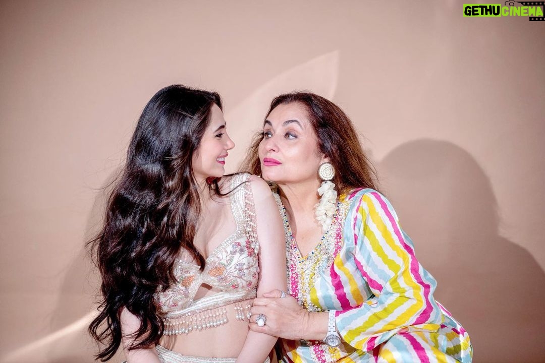 Zara Khan - 112.3K Likes - Happy Mother’s Day to my God , My friend , My Protection, My Laughter , My Joy , My Existence. MY AMMA!!! I love u 🤍 thank u for everything even tho thank you isn’t enough I just wanna be ur daughter in every life time 💛🧿🙏🏻
#ps the best thing about having a mother- you get your own personal angel to bless you thru out life an even after it 🫶🏻 cuz she’s always watching over u😇