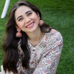 Zara Khan Instagram - 💛💛💛 . . . #photography @bikashm95 #makeup @safasheikhbeauty #hair @little_hair_poetry #outfit @gulabi_dori