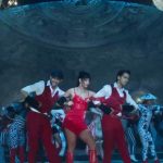 Zara Khan Instagram - This Halloween, get ready to groove on the dance floor with #KinnaSona. Song out now. . . . Instagram: @tanishk_bagchi @azeemdayani @katrinakaif @ishaankhatter @siddhantchaturvedi @apnabhidu @gurmmeetsingh @excelmovies @ritesh_sid @faroutakhtar @ravi.shankaran @jasvinderbath @kumohanan @kassimjagmagia @vishalrr @aafilms.official @zeemusiccompany