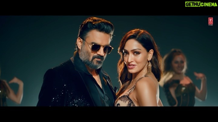 Zara Khan Instagram - Can’t wait to share my next song with u guys so Get ready to move your legs to the beats of #MereDilGaayeJa 🕺🪩💃 Song out tomorrow #ZoobyZooby IN CINEMAS THIS 23rd SEPTEMBER GET READY TO BE DECEIVED @actormaddy @khushalikumar @aparshakti_khurana @darshankumaar @kookievgulati @CastingChhabra #BhushanKumar #KrishanKumar @tanishk_bagchi @zarakhan @yashnarvekar92 @bappilahiri_official_ @kumaarofficial #Anjaan @dharmendraedt @vickssharma @shivchanana @tseriesfilms @tseries.official @aafilms.official @adil_choreographer @maneeshbhattofficial @sarkarroman @shakeandcut_post @featherfeetentertainment