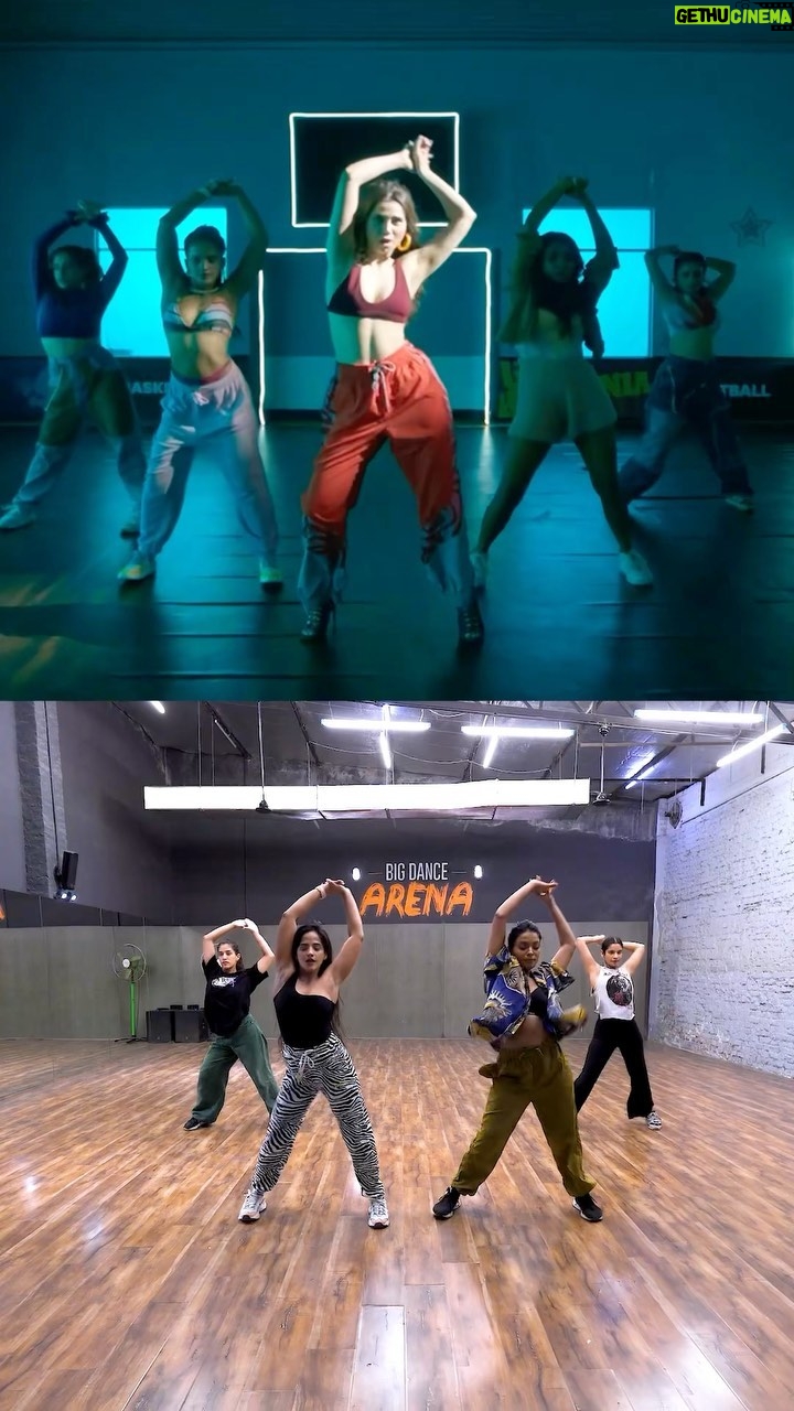 Zara Khan Instagram - Taking my Choreo from STUDIO to SCREEN / @zarakhan you made the Choreo look so 💣 Marzi ki Malika👸 - you girls killed it ❤️🔥 @alishashaikh95 @polo_lo_lo @harshasinghyoga @pooja_aroraaa @ifeelking @zarakhan @warnermusicindia @shuntymanish @sweta_ojha2020 @bhavyeahanand #oops #king #zarakhan #atulbigdance #musicvideo #choreographer #bigdance #bigdancecentre #choreography Big Dance Centre