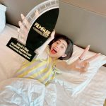 Zara Khan Instagram - Waking up next to you @filmfareme 🫶🏻…. I know one thing for sure this is just the beginning to everything iv been manifesting in my life & I’m so grateful for the love and support I have from my family Friends And team Members . Thank you Allah for every blessing you’ve brought my way 🙏🏻💖 #shukaralhumdulillah @azeemdayani @tseries.official @dcatalent @sallmagulagha @hassnain92 @candidly_ish @safasheikhbeauty @little_hair_poetry