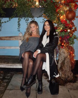 Zara McDermott Instagram - what a birthday. ❤️